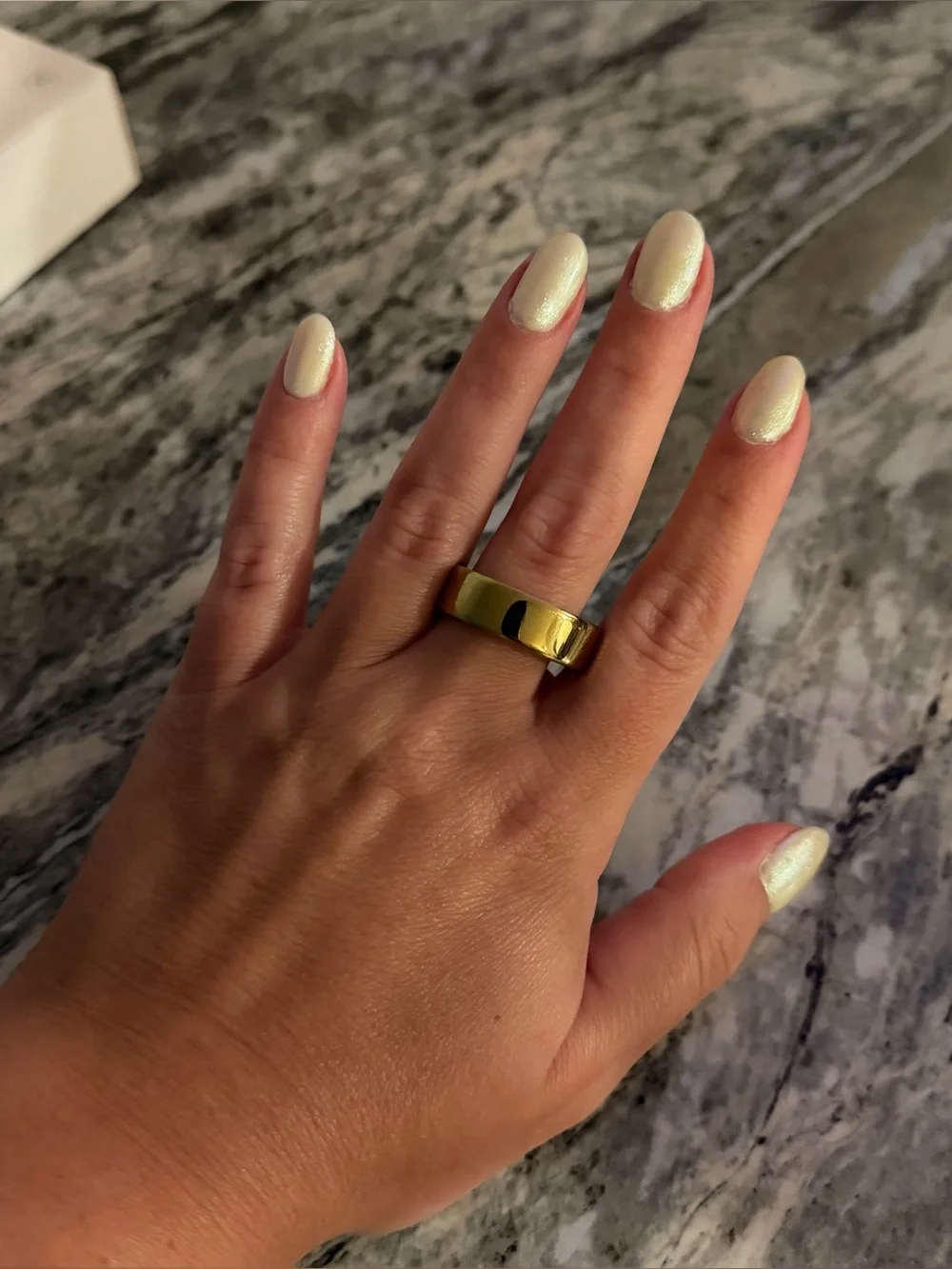 Oura Ring 4 Size 12 Gold